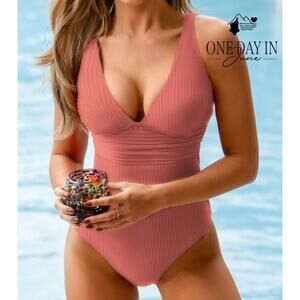 Cupshe Textured V Neck One Piece Swimsuit Size S